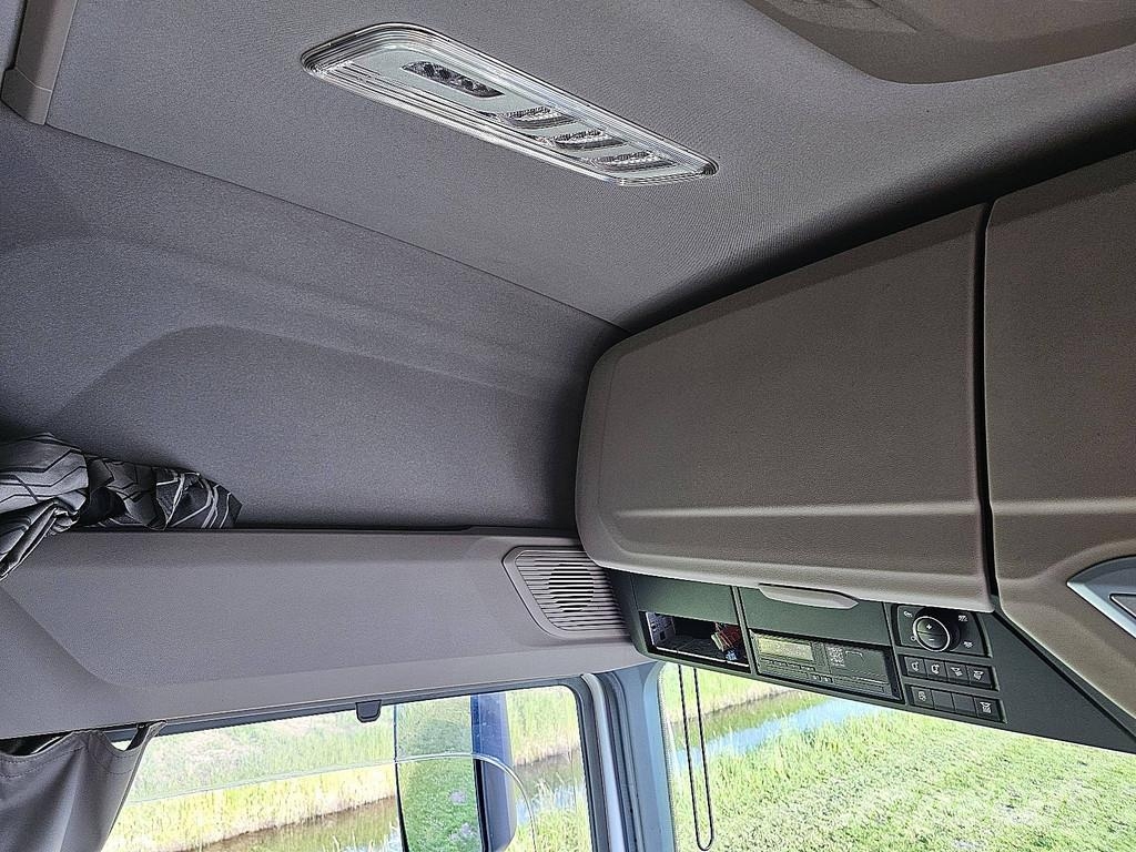 DAF XG 480 FT NL-Truck Skirts! Tahače