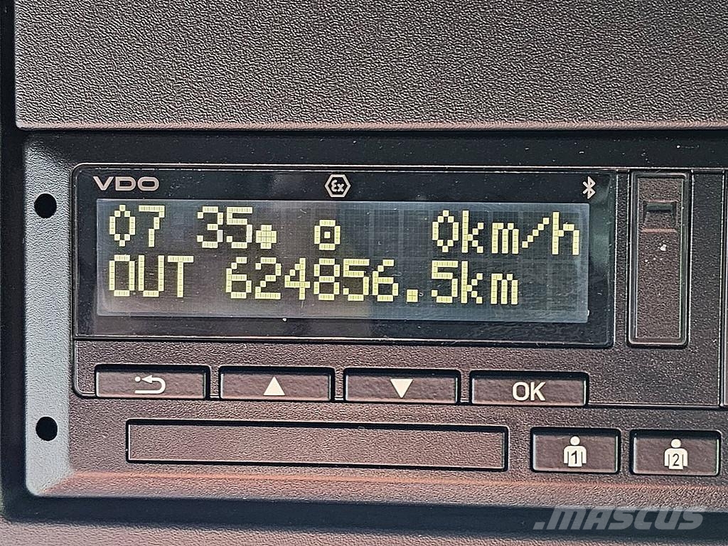 DAF XG 480 FT NL-Truck Skirts! Tahače