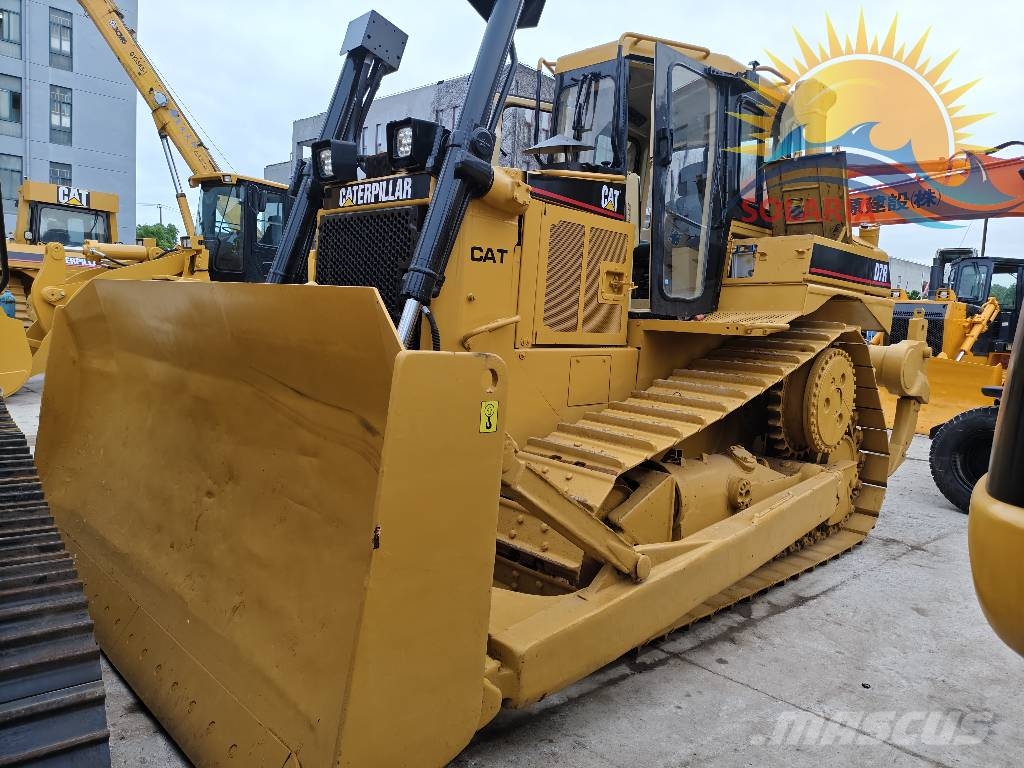 CAT D7R Buldožerji goseničarji