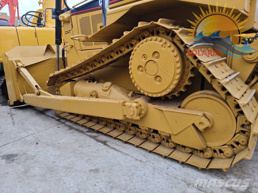 CAT D7R Buldožerji goseničarji