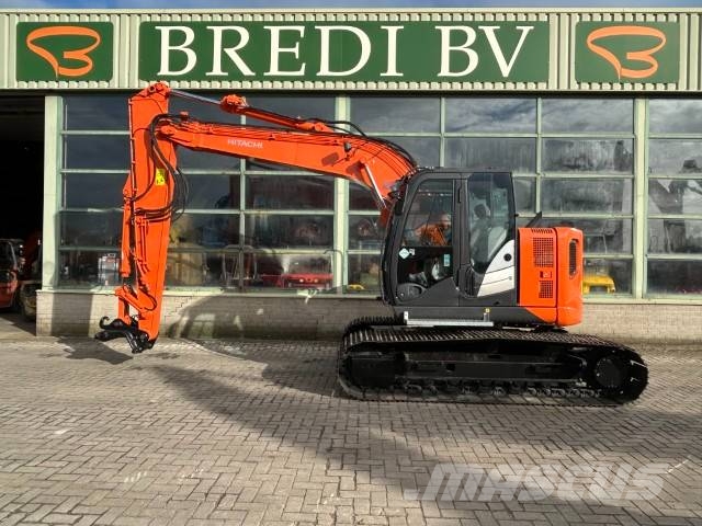 Hitachi ZX 135 US-5B, 2014, Roosendaal, Noord-Brabant, Nederland