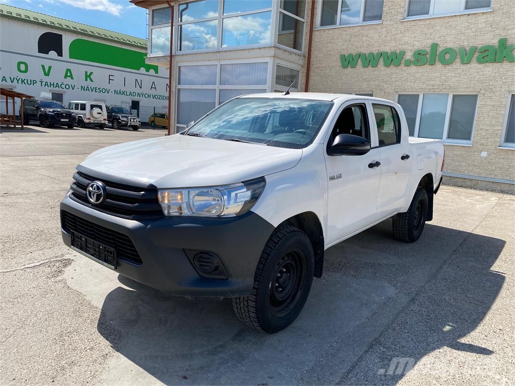Toyota HILUX 2.4 diesel 4X4 Double Cab VIN 615 Geländewagen