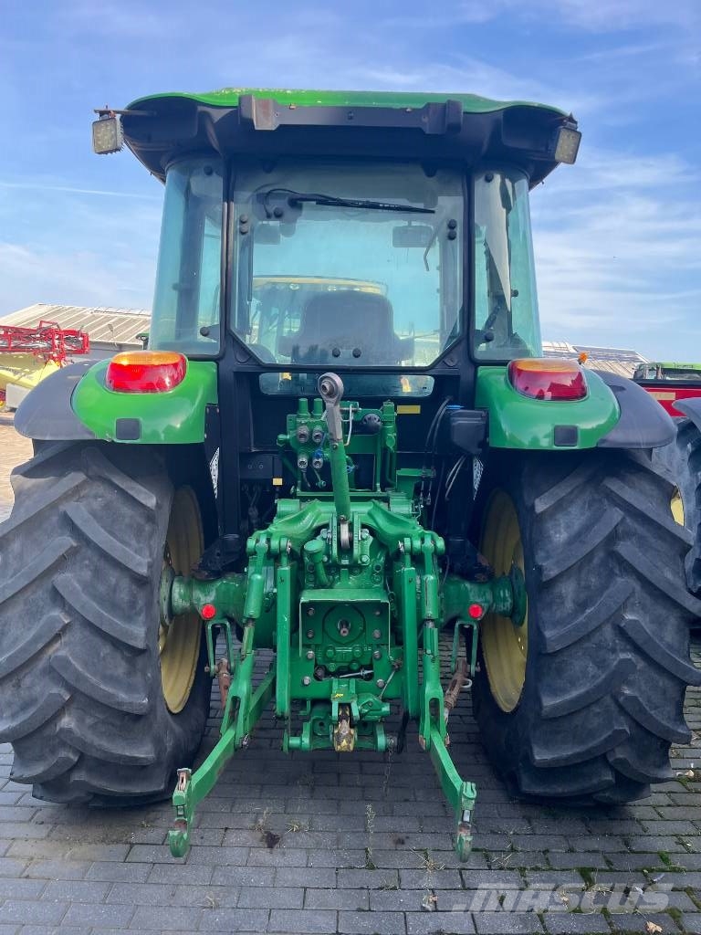 John Deere 5090 M Трактори