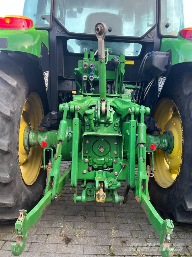 John Deere 5090 M Трактори