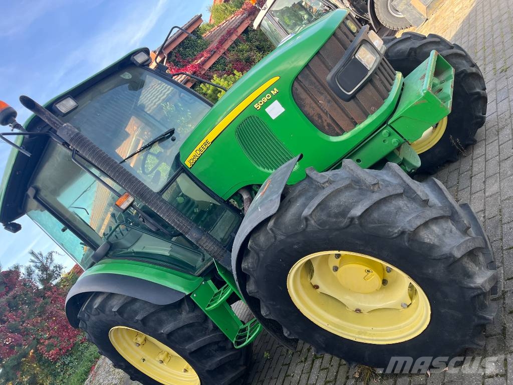 John Deere 5090 M Трактори