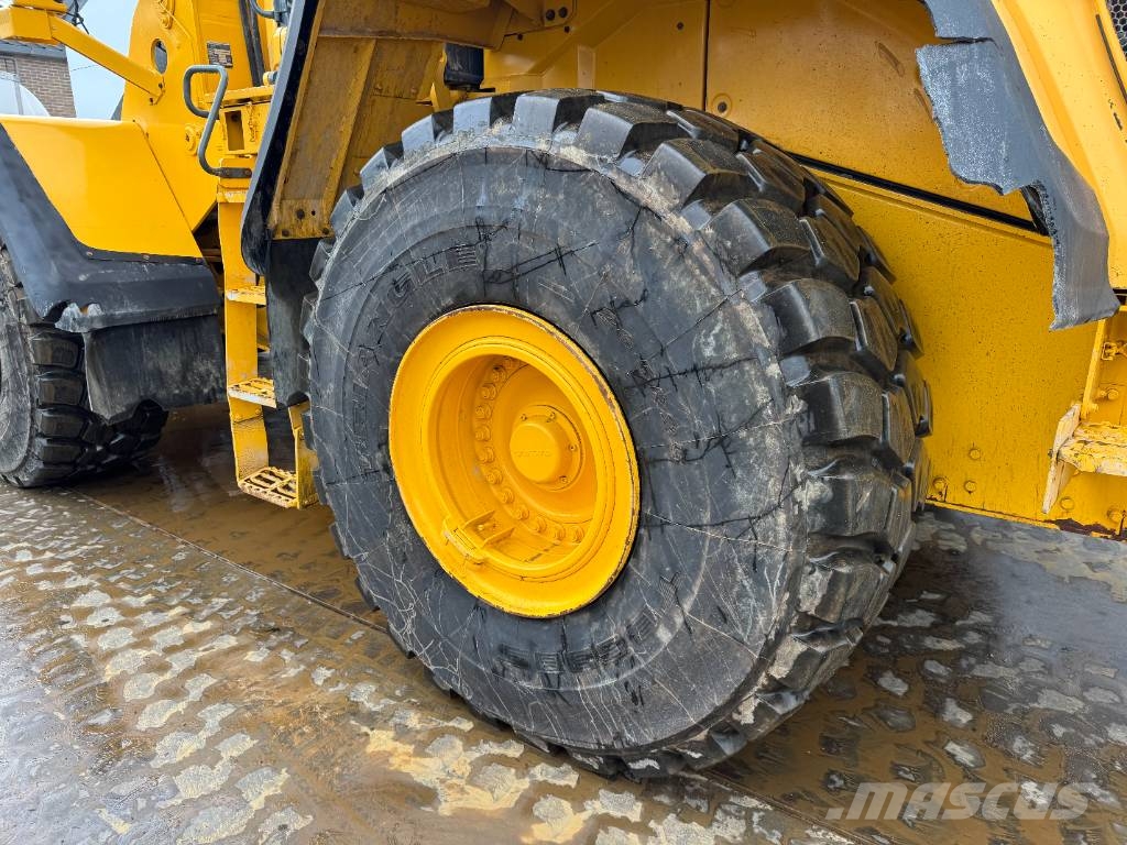 Volvo L150H - High-tip Bucket / Backup Camera Radlader