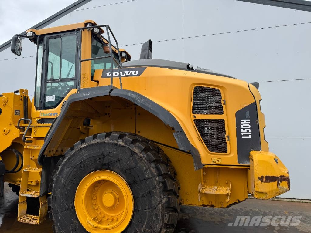 Volvo L150H - High-tip Bucket / Backup Camera Radlader