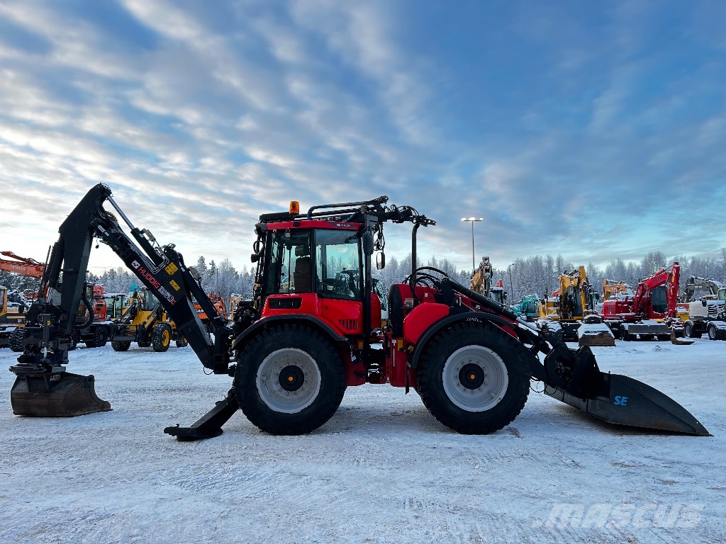 Huddig 1260 C / Kronos, Pyörittäjä, Hyvät renkaat Traktorgravere