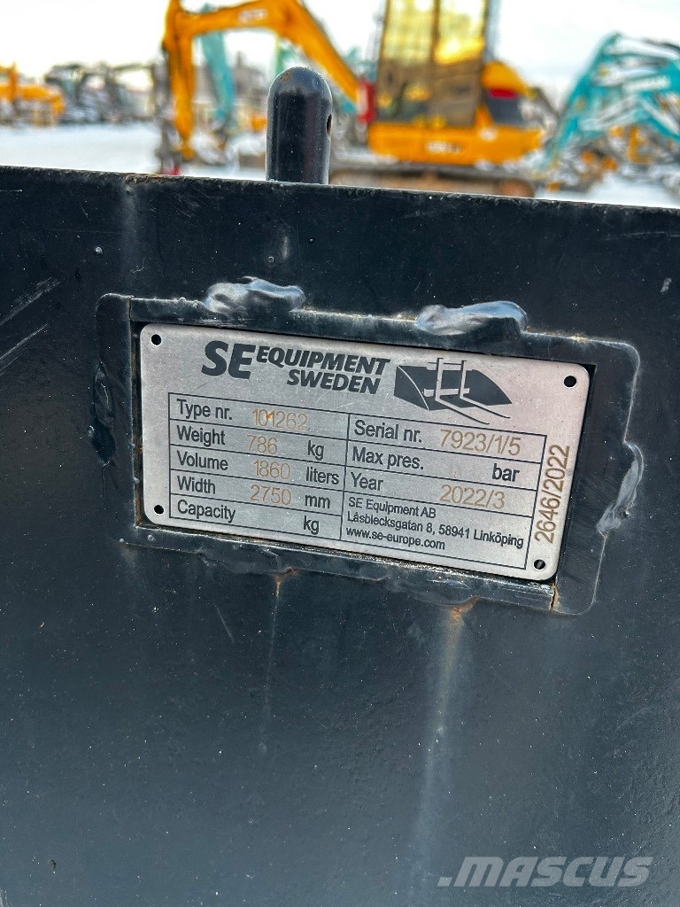 Huddig 1260 C / Kronos, Pyörittäjä, Hyvät renkaat Traktorgravere