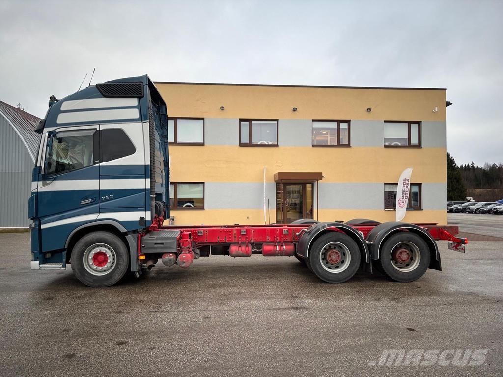 Volvo FH750 6x4 EURO6 + RETARDER + PTO + 9T FRONT AXLE Kamioni-šasije