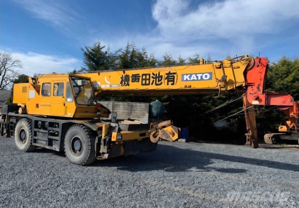 Kato KR 30 H Всъдеходни кранове