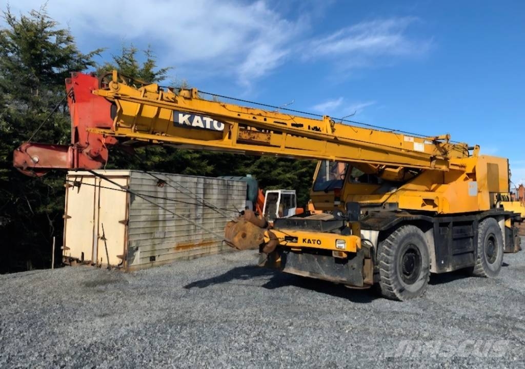 Kato KR 30 H Всъдеходни кранове
