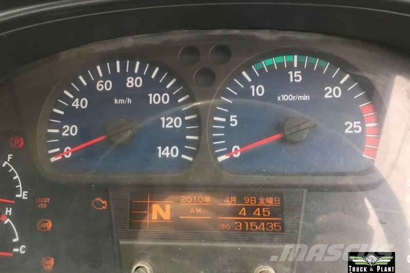 UD 2007 Nissan UD 400 Otros camiones