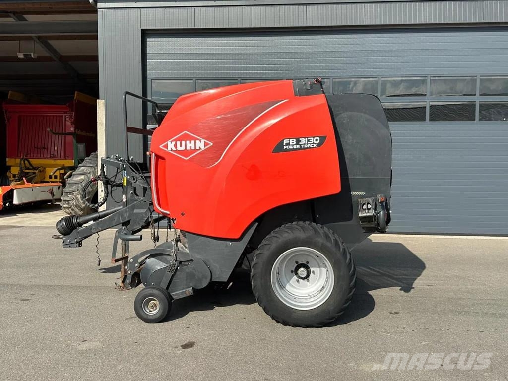 Kuhn FB 3130 rondebalenpers Falciatrinciatrici