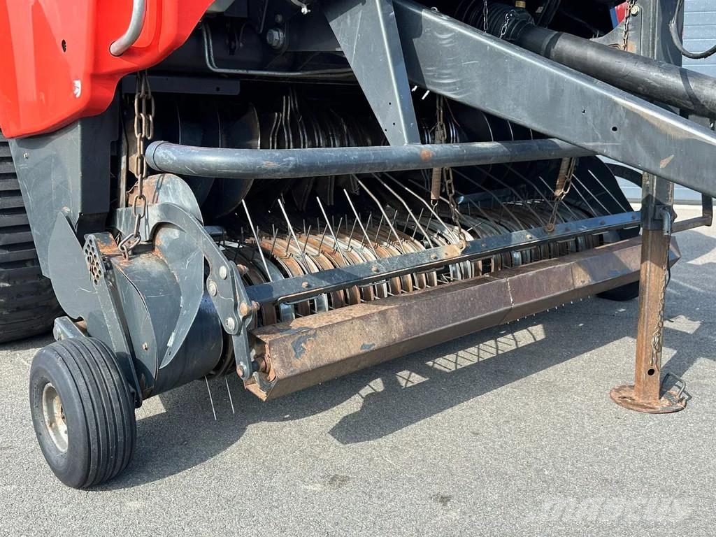Kuhn FB 3130 rondebalenpers Falciatrinciatrici
