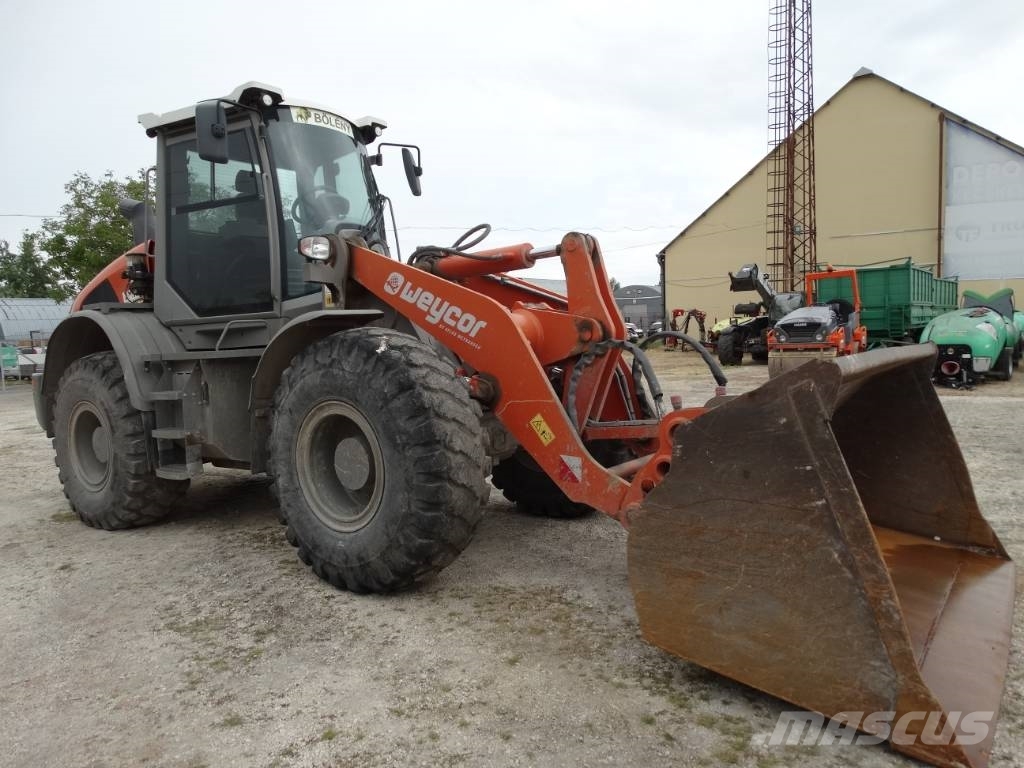 Weycor AR 660 Фронтальные погрузчики