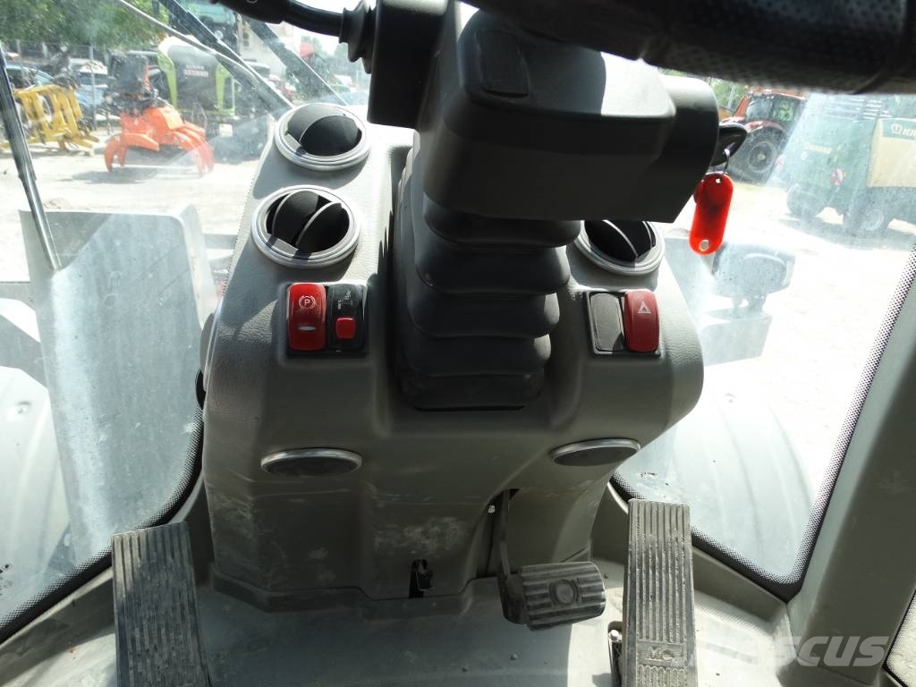 Weycor AR 660 Фронтальные погрузчики