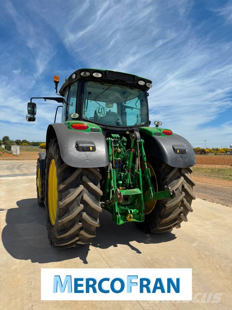 John Deere 6175 R Tractoren