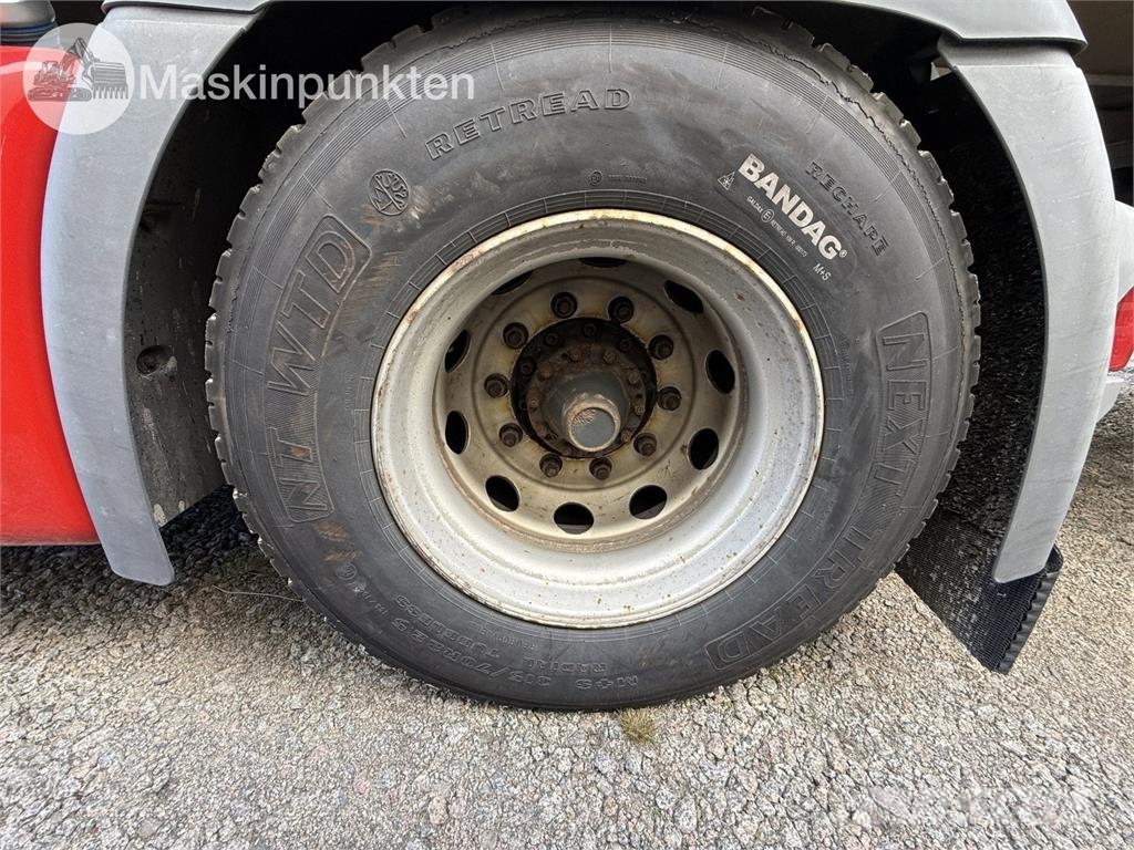 Scania G370LA4X2MNA Tegljači