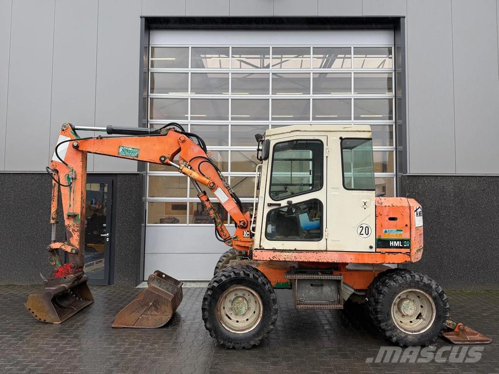Schaeff HML31 Közepes (midi) kotrók 7 t - 12 t