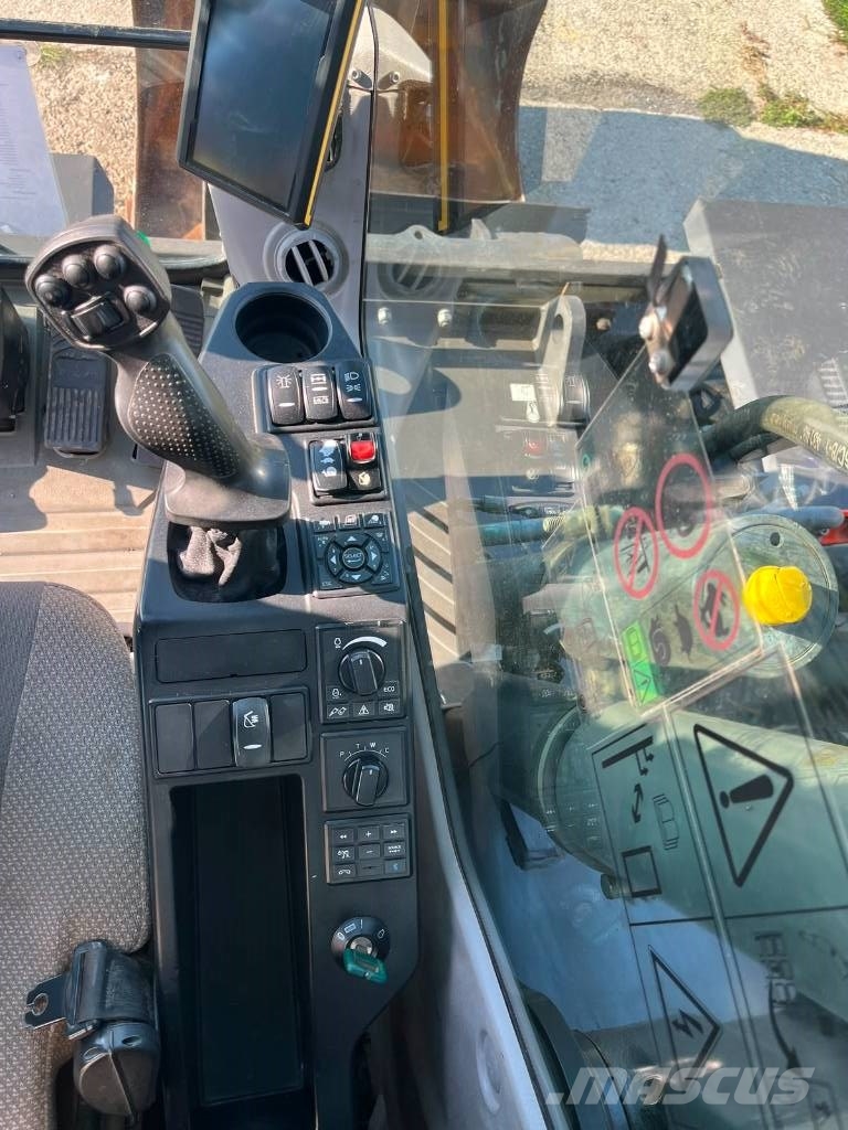Volvo EW 160 E Wielgraafmachines
