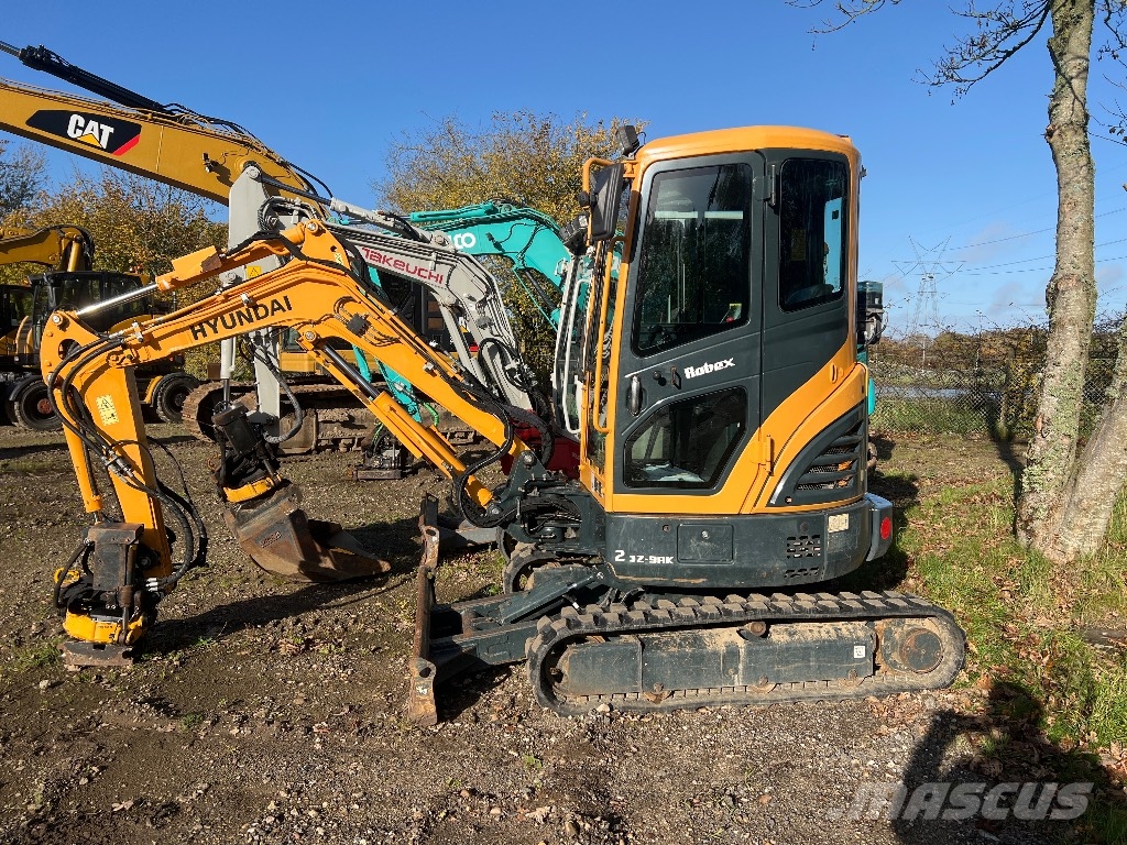 Hyundai Robex 25 Z-AK Mini kotrók < 7t