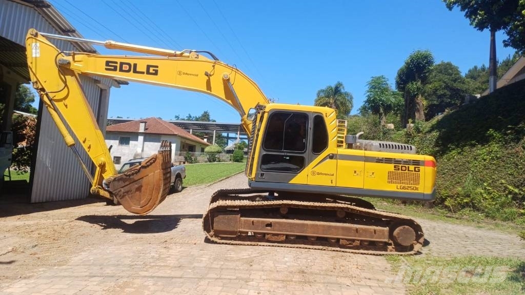 SDLG LG 6250 E Raupenbagger