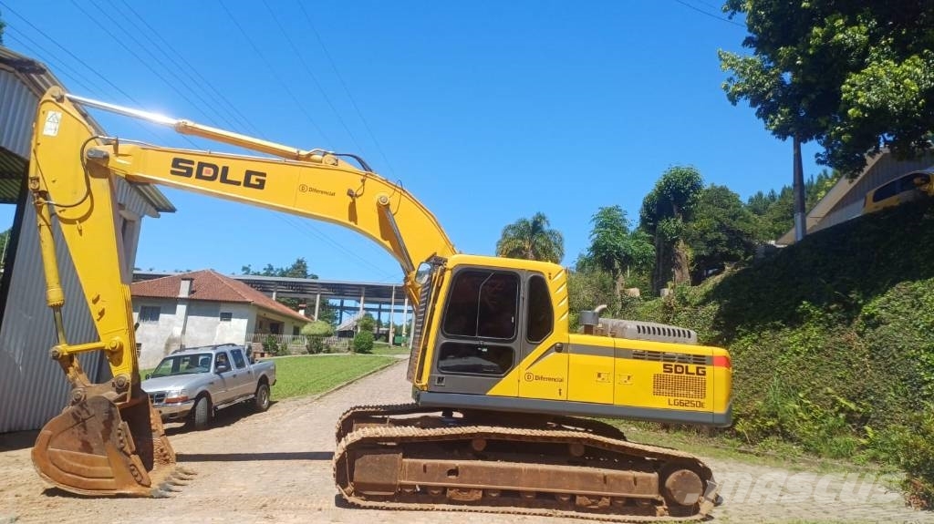 SDLG LG 6250 E Raupenbagger