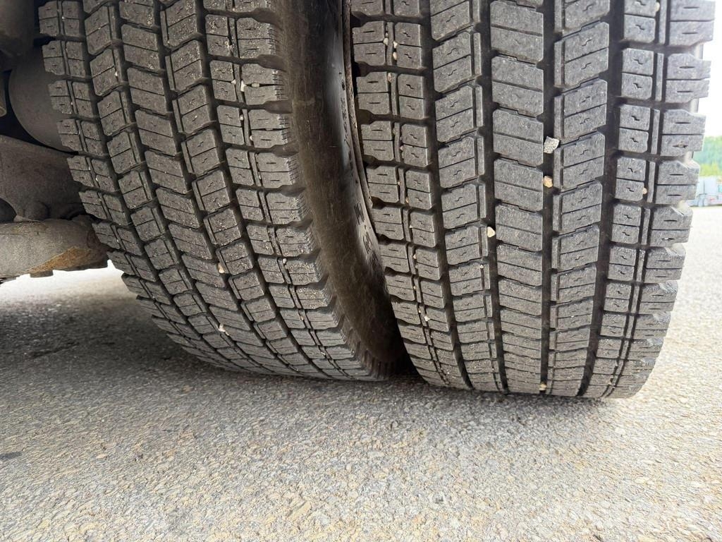 DAF XF440 6X2*4 EURO6 + SIDE OPENING + CARRIER SUPRA 1 Isotermos y frigoríficos