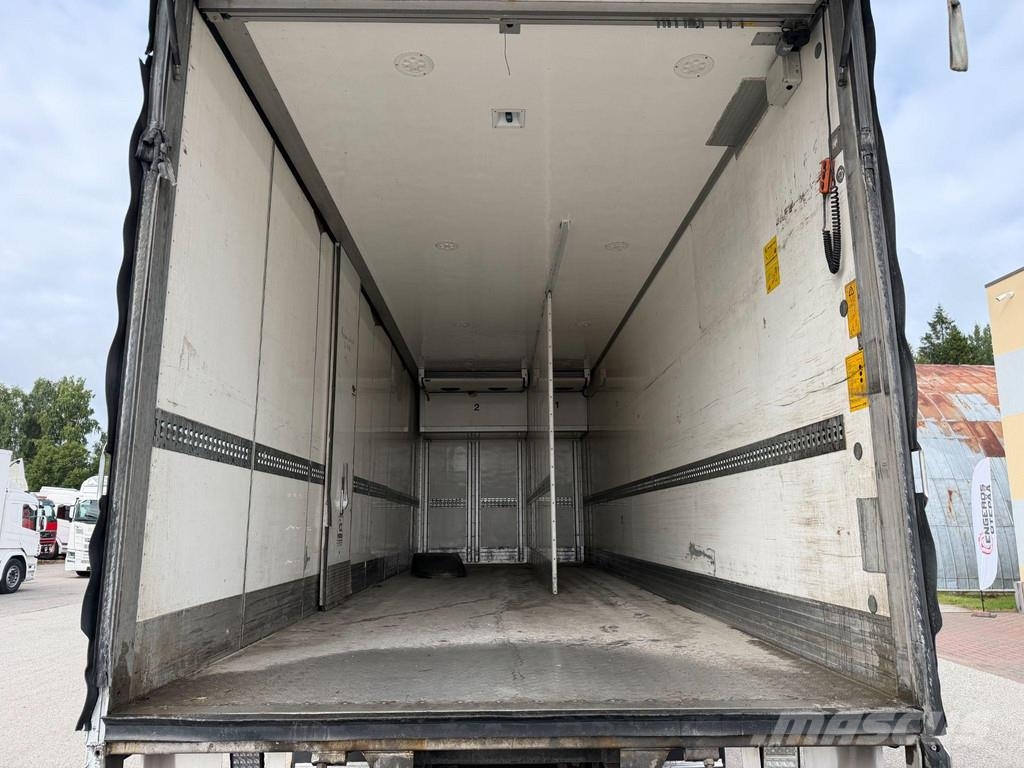 DAF XF440 6X2*4 EURO6 + SIDE OPENING + CARRIER SUPRA 1 Isotermos y frigoríficos