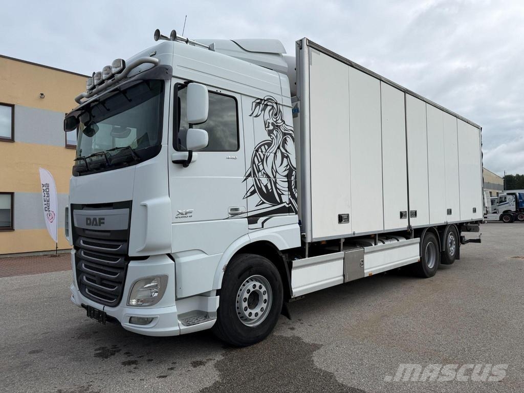 DAF XF440 6X2*4 EURO6 + SIDE OPENING + CARRIER SUPRA 1 Isotermos y frigoríficos
