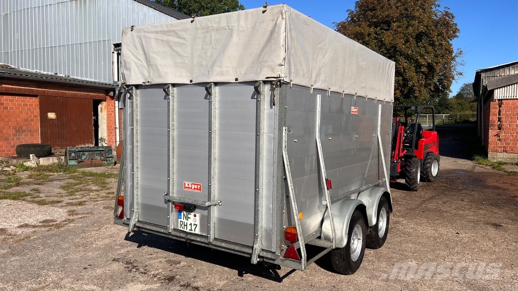 Köper 3500kg Alu Viehwagen Vietransporter Dzīvnieku transportēšanas piekabes