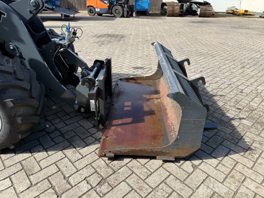 GiANT G 3500 Mini nakladalci