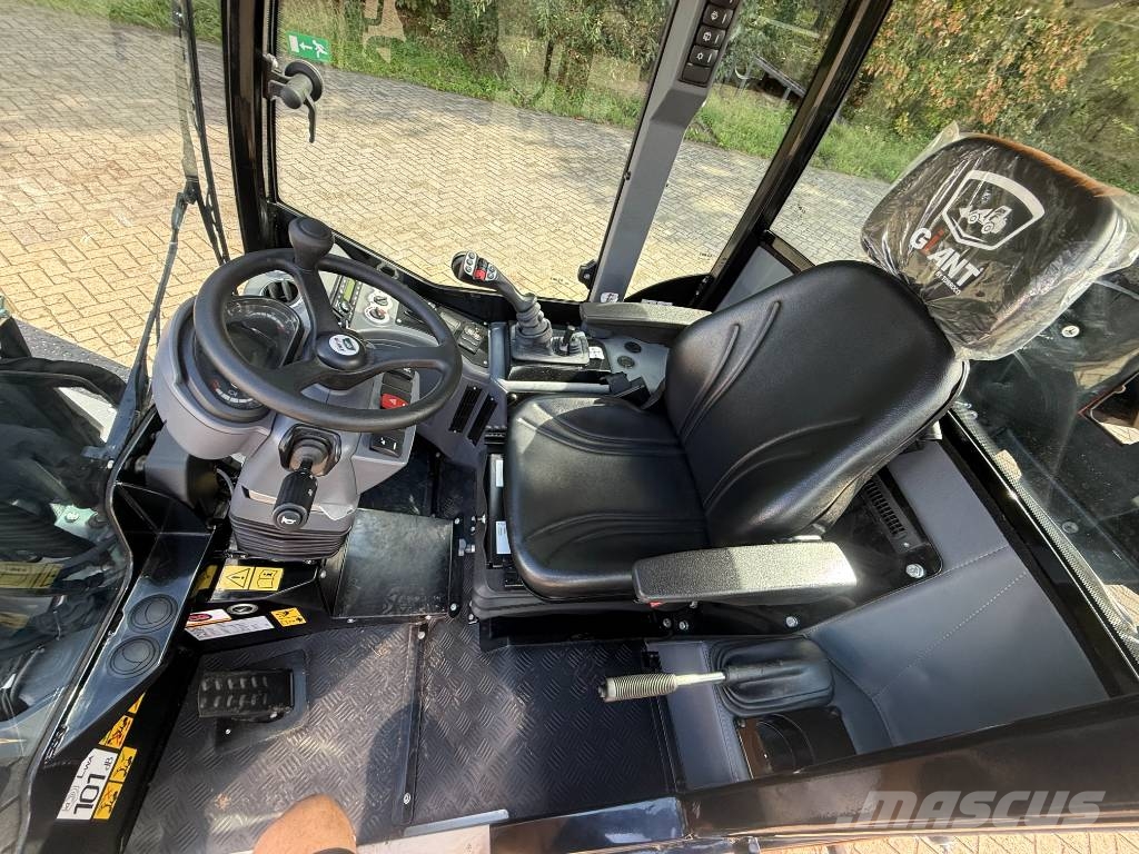 GiANT G 3500 Mini nakladalci