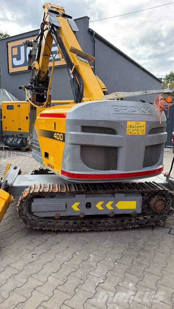 Brokk 400 Pelle de démolition