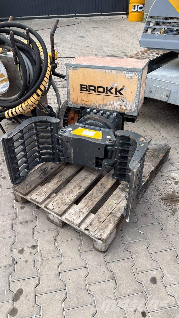Brokk 400 Pelle de démolition
