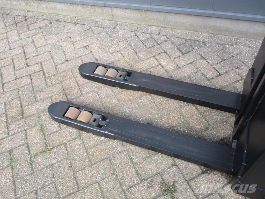 Toyota SWE 080L Electro-pallettrucks