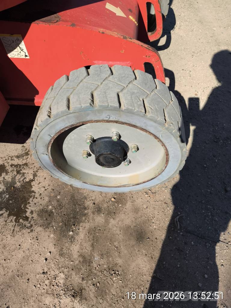Manitou 150 AET JC Piattaforme a braccio articolato