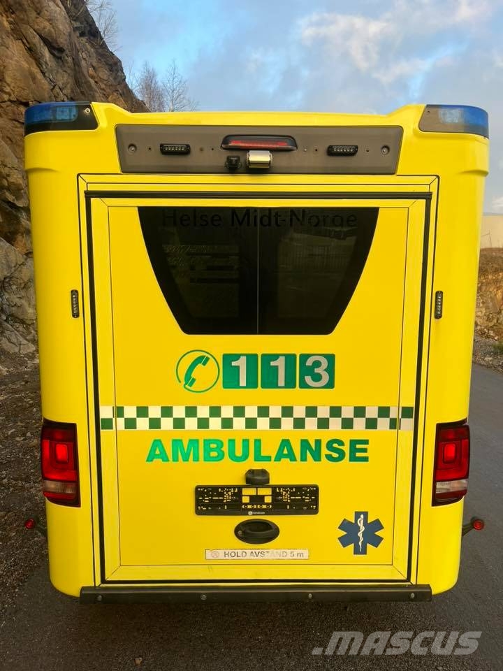 Volkswagen Amarok XL 2H 4motion - AMBULANCE Ambulanse