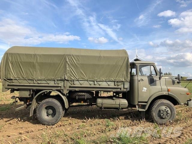 MAN 11-136 4T 4x4 Kofferaufbau
