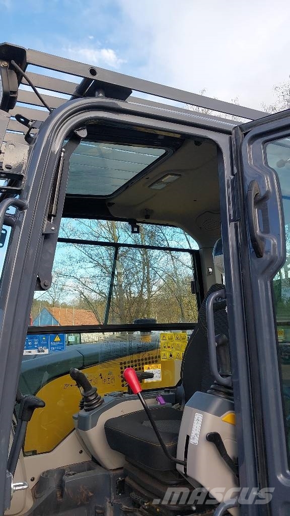 XCMG XE 80 E Midikaivukoneet 7t - 12t