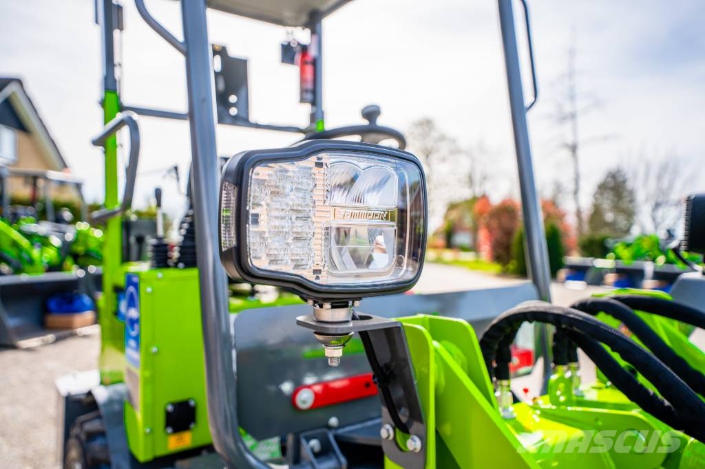 E-Kraft E400 Miniladers