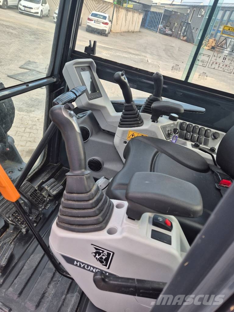 Hyundai HX 35 AZ Miniescavadeiras < 7t (Mini escavadeiras)