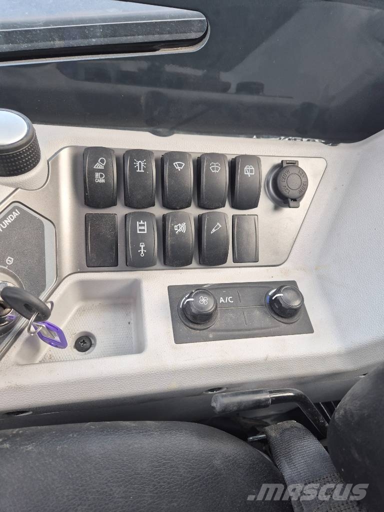 Hyundai HX 35 AZ Miniescavadeiras < 7t (Mini escavadeiras)