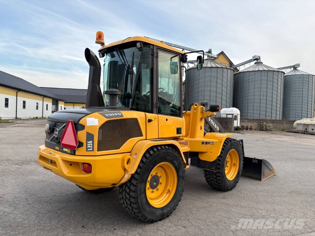 Volvo L35GT lastmaskin, svensksåld, 2700 tim Rataslaadurid