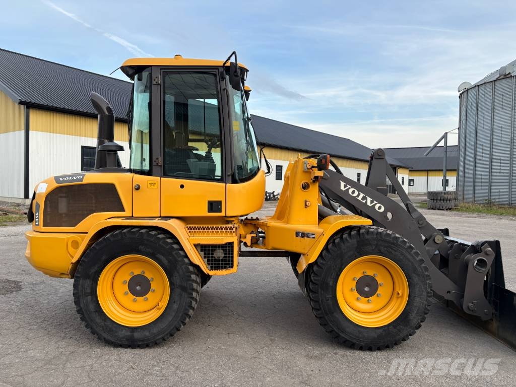 Volvo L35GT lastmaskin, svensksåld, 2700 tim Rataslaadurid