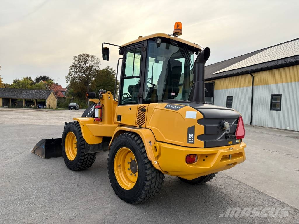 Volvo L35GT lastmaskin, svensksåld, 2700 tim Rataslaadurid