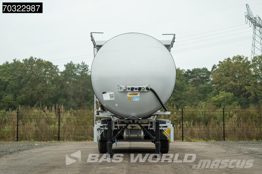 Kässbohrer STS 3 axles NEW! 32.000L Bitumen セミトレーラータンカー