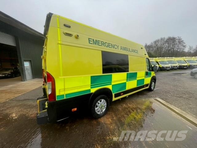 Fiat Ducato A&E Fiat Ducato A&E Vehicle with Stryker Pr Ambulancias