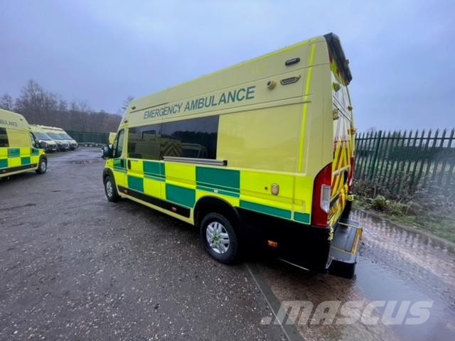 Fiat Ducato A&E Fiat Ducato A&E Vehicle with Stryker Pr Ambulancias